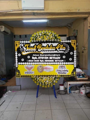 Papan Bunga di Cluster Kota Wisata Cibubur